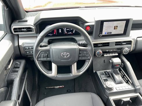 Used 2024 Toyota Tacoma Limited image 14