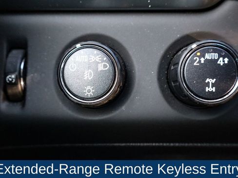 Used 2020 Chevrolet Tahoe LT w/ Luxury Package image 25