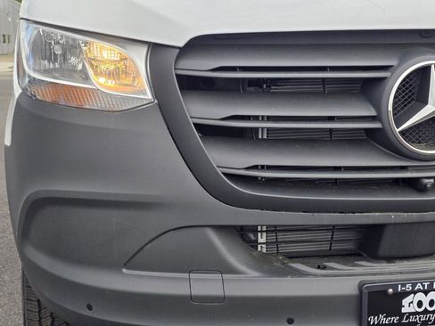 New 2026 Mercedes-Benz Sprinter 2500 image 21