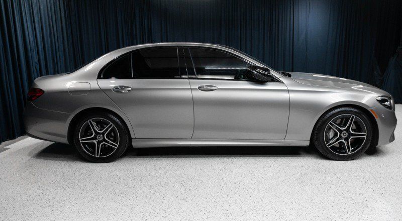 Used 2022 Mercedes-Benz E 350 Sedan image 4