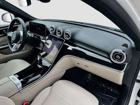 Used 2026 Mercedes-Benz C 300 Sedan image 31