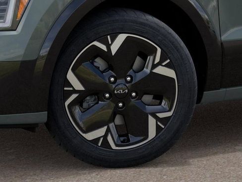 New 2026 Kia Niro Wind FWD image 9