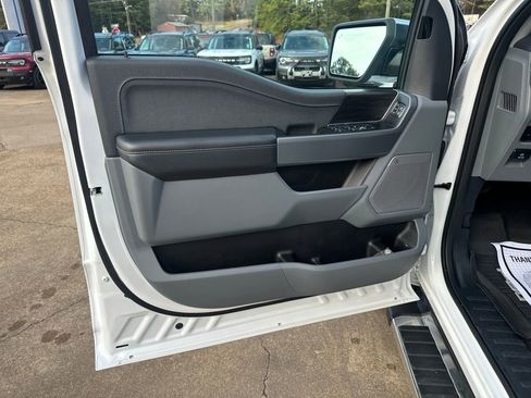 Used 2024 Ford F150 Lariat w/ FX4 Off-Road Package image 11