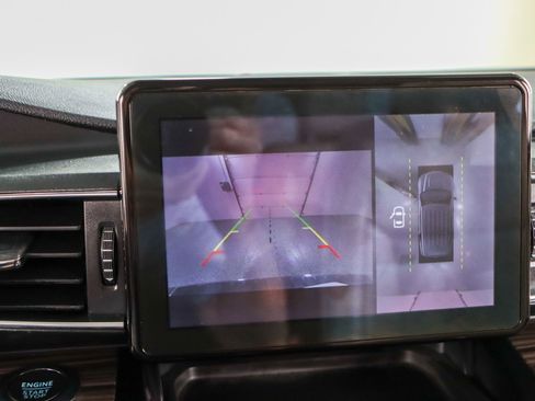 Used 2022 Ford Explorer Limited AWD/4WD image 19