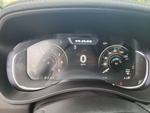 New 2026 RAM 5500 Laramie w/ Laramie Trim Package image 12