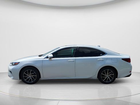 Used 2018 Lexus ES 350 w/ Luxury Package w/Wood Trim FWD image 8