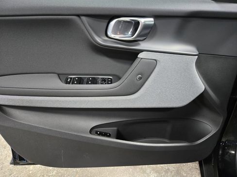 Used 2022 Polestar Polestar 2 image 8