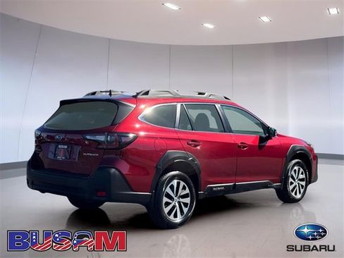 Used 2023 Subaru Outback Premium image 4