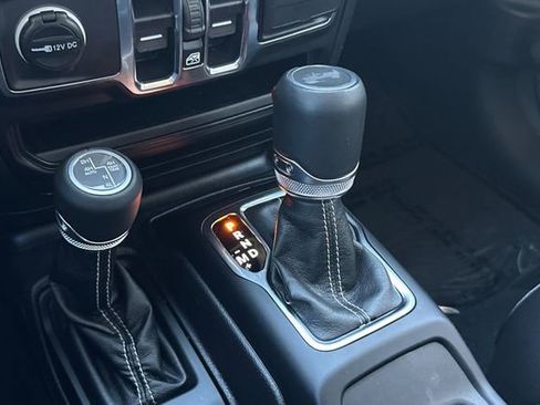 Certified 2023 Jeep Wrangler Unlimited Sahara image 22