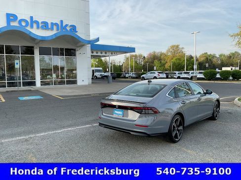 Used 2025 Honda Accord Sport image 6