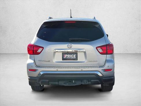 Used 2017 Nissan Pathfinder Platinum w/ Cargo Package FWD image 6