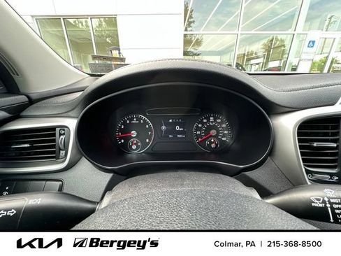 Used 2016 Kia Sorento LX w/ LX Convenience Package AWD/4WD image 6