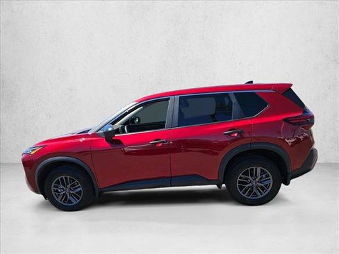 Used 2023 Nissan Rogue S FWD image 9