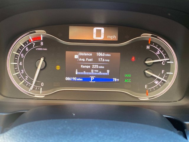 Used 2018 Honda Pilot Elite image 16