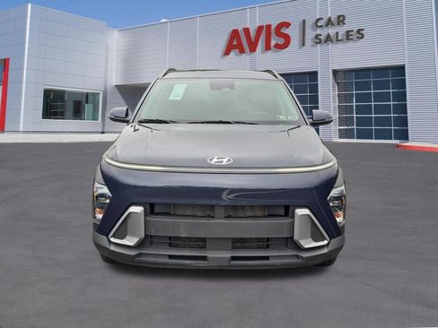 Used 2025 Hyundai Kona SEL FWD image 2