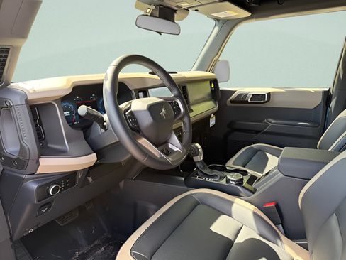 New 2025 Ford Bronco Big Bend AWD/4WD image 4