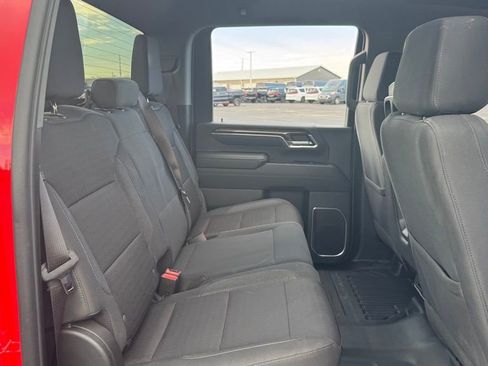 Used 2024 Chevrolet Silverado 2500 LT w/ Convenience Package image 20