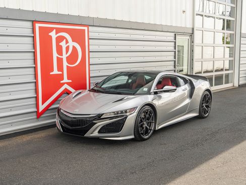 Used 2018 Acura NSX AWD/4WD image 29