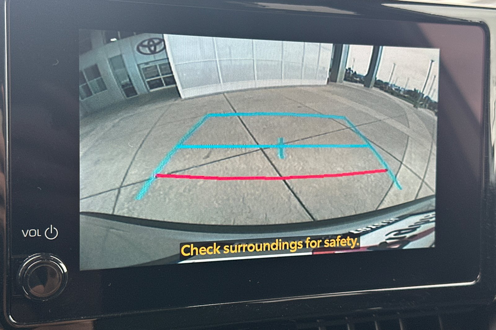 Certified 2025 Toyota Corolla Cross LE FWD image 22