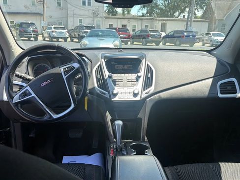 Used 2015 GMC Terrain SLE AWD/4WD image 11