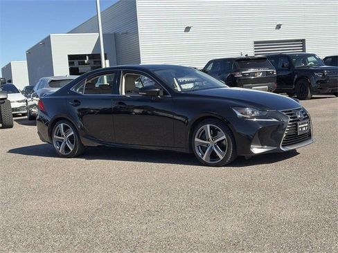 Used 2017 Lexus IS 200t 200t image 3