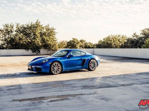 Used 2017 Porsche 718 Cayman S image 19