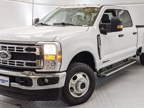 Certified 2024 Ford F350 XLT w/ 360-Degree Camera Package AWD/4WD image 6