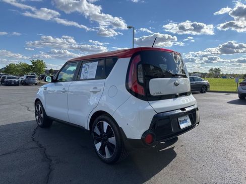 Used 2016 Kia Soul + w/ Designer's Package FWD image 6