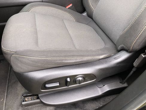 Used 2020 Chevrolet Traverse LT w/ LPO, Cargo Package image 15