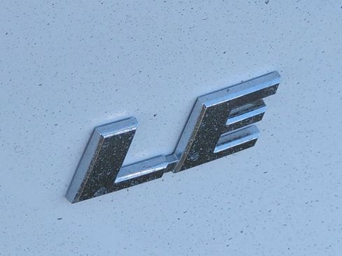 Used 2023 Toyota RAV4 LE FWD image 18