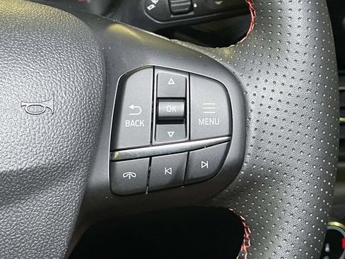 Used 2025 Ford Escape ST-Line Select AWD/4WD image 36