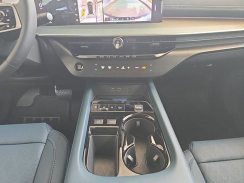 New 2026 Nissan Murano Platinum AWD/4WD image 3