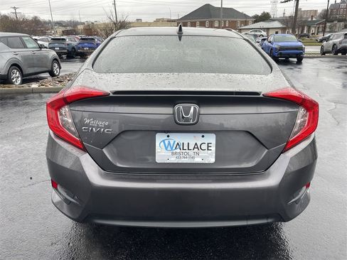 Used 2018 Honda Civic EX-L image 5