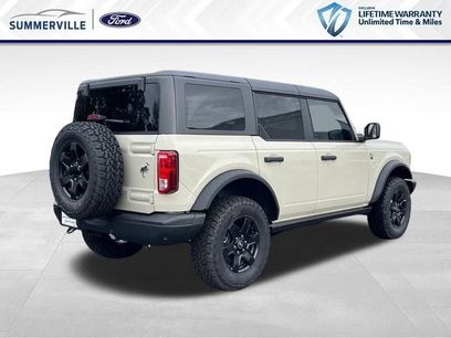 New 2025 Ford Bronco Big Bend w/ Black Diamond Package