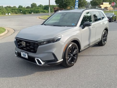 Used 2023 Honda CR-V Sport Touring image 3