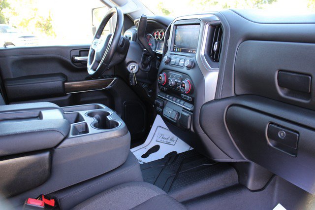 Used 2022 Chevrolet Silverado 2500 LT w/ Fleet Comfort Package AWD/4WD image 18