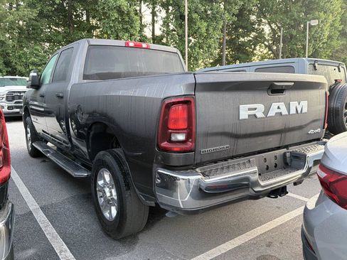 Used 2026 RAM 2500 Big Horn AWD/4WD image 6