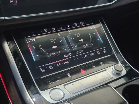 Used 2020 Audi Q7 3.0T Prestige AWD/4WD image 18