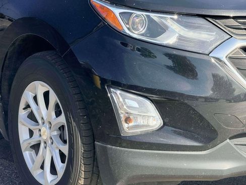 Used 2019 Chevrolet Equinox LT w/ Driver Convenience Package FWD image 5