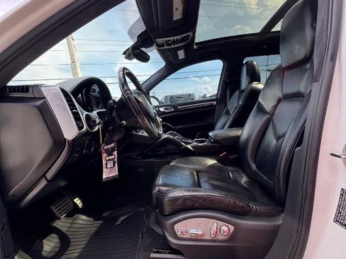 Used 2013 Porsche Cayenne GTS AWD/4WD image 12
