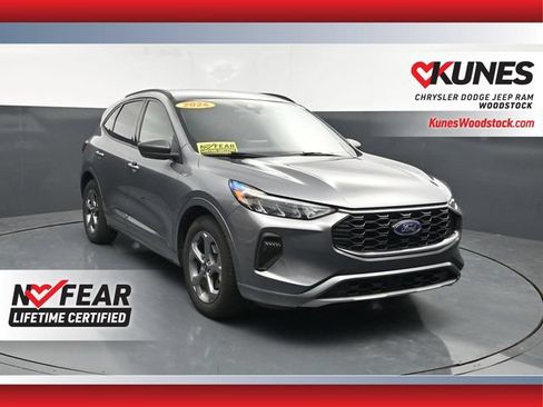 Used 2024 Ford Escape ST-Line FWD image 1