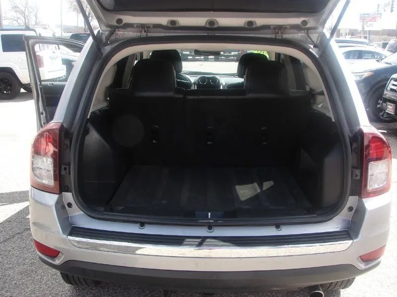 Used 2016 Jeep Compass High Altitude FWD image 10