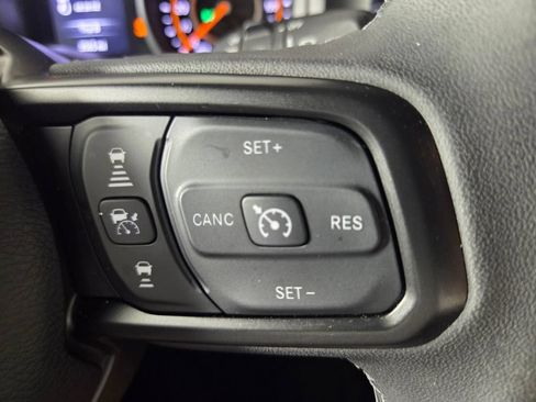 Used 2026 Jeep Wrangler Unlimited Sport AWD/4WD image 16