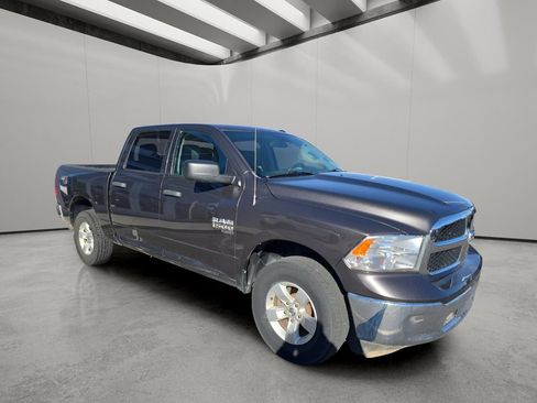 Used 2021 RAM 1500 Tradesman w/ Chrome Appearance Group image 3