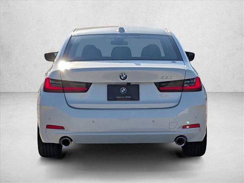 New 2026 BMW 330i Sedan w/ Premium Package image 8