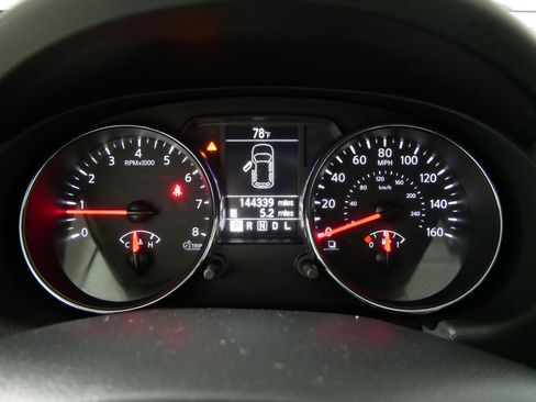 Used 2013 Nissan Rogue S w/ Special Edition Pkg AWD/4WD image 21
