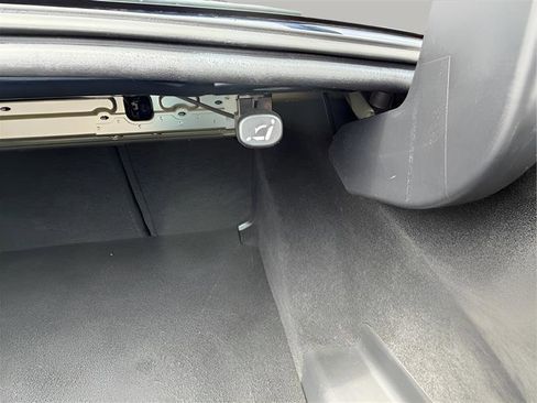 Used 2019 MAZDA MAZDA3 Sedan w/ Select Package FWD image 16