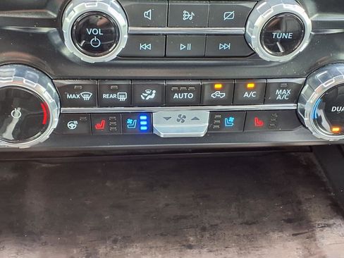 Used 2024 Ford F250 Lariat image 15