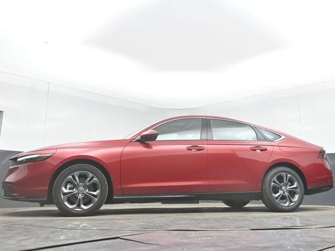 Used 2024 Honda Accord EX-L image 44