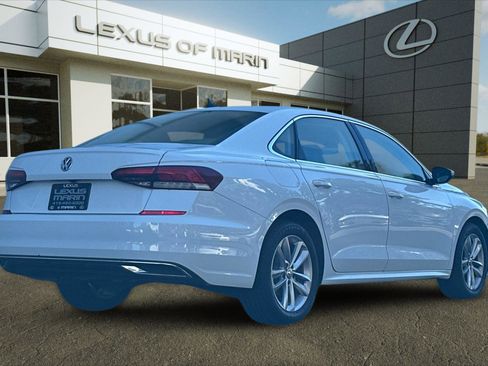 Used 2020 Volkswagen Passat 2.0T SE image 8